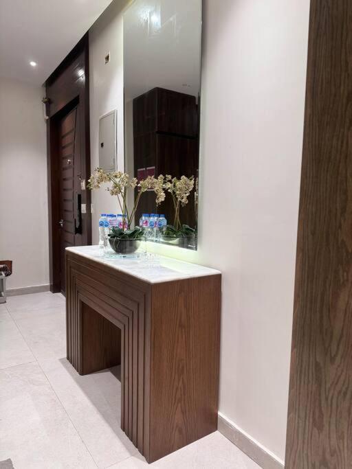 Apartment Luxury With G-prestige 503