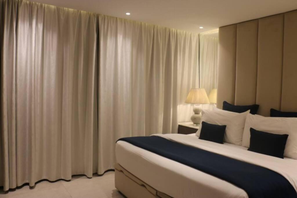Luxury With G-prestige 503 *